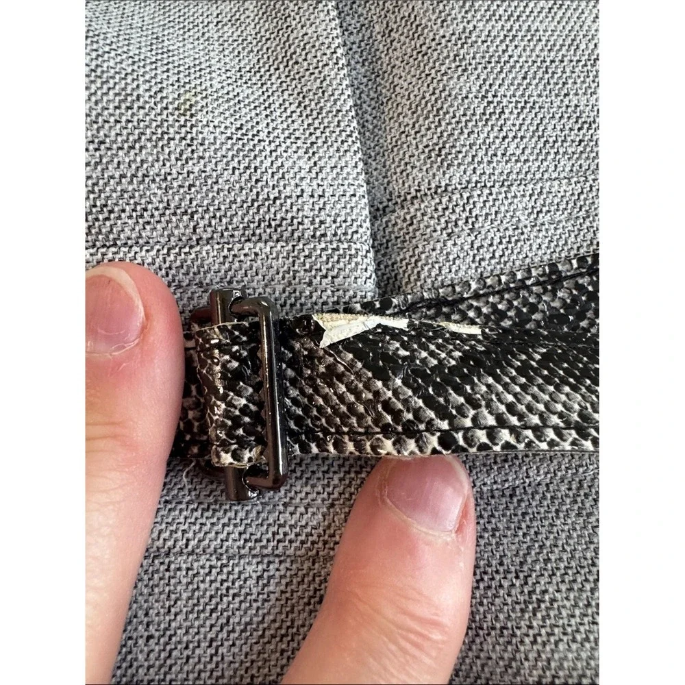 Isabella Suits has fabric professional